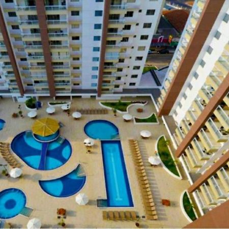 Apartamento No Condominio Casa Da Madeira Em Caldas Novas-Go エクステリア 写真