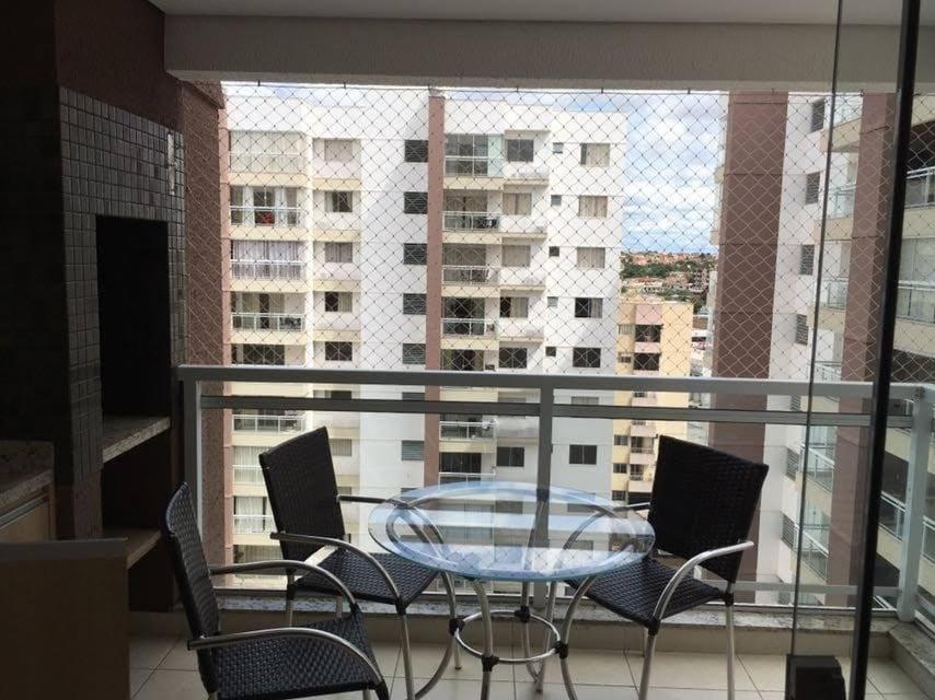 Apartamento No Condominio Casa Da Madeira Em Caldas Novas-Go エクステリア 写真